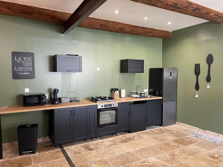 Maison De Charme Avec Piscine Monteux Luaran gambar